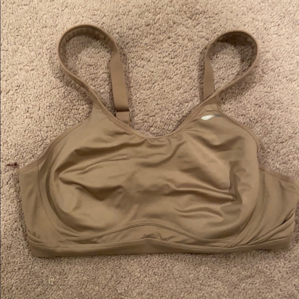 Brooks Maia sports bra